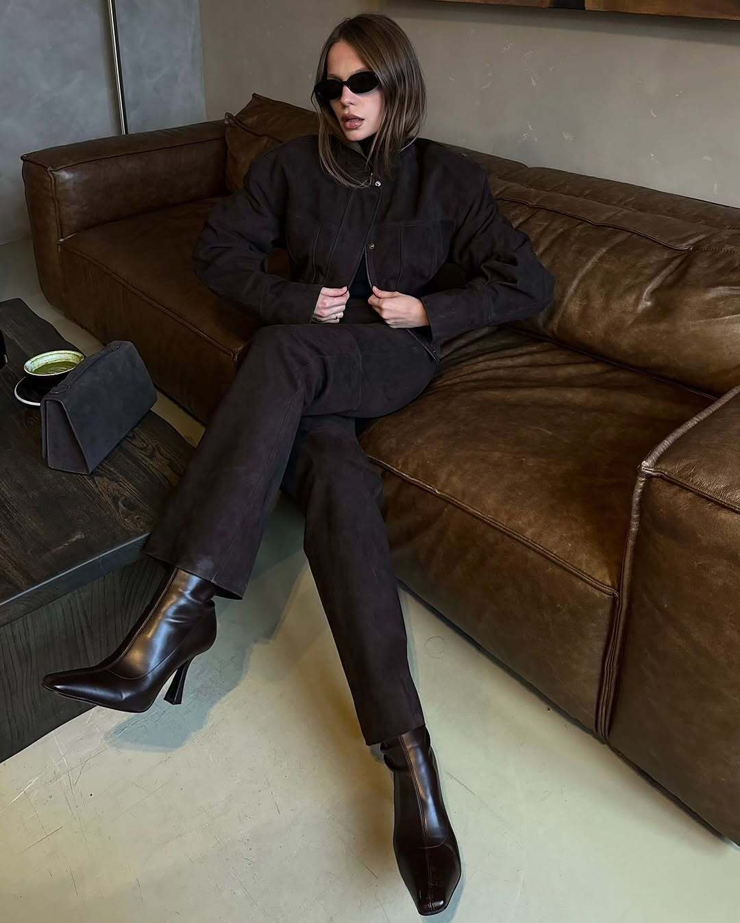 Брюки из натуральной замши