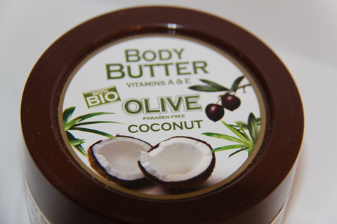 Крем для тела питательный на натуральных маслах ATHENA'S TREASURES BODY BUTTER кокос