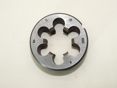 Плашка М33х3 6h d=65мм