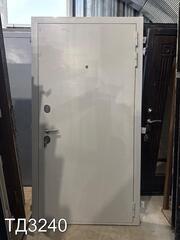 Дверь Металлическая Б/У 2060(в) x 1030(ш)