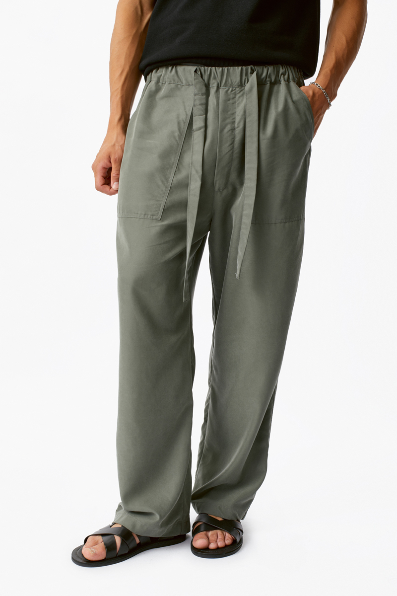 Брюки Costes с поясом в цвете хаки