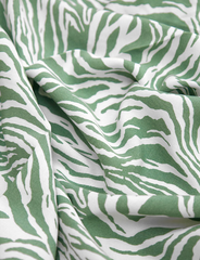 Ткань штапель принт Абстракция на зеленом, 105 гр/м, ш. 142 см