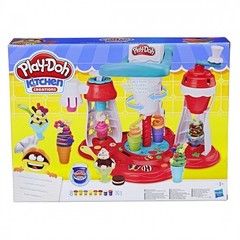 Play-Doh Kitchen Creations Ultimate Swirl Ice Cream Maker