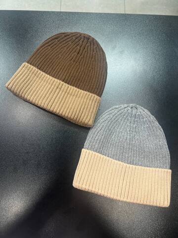 Шапка Brunello Cucinelli 360919grey