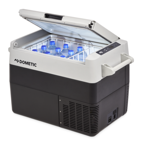 Купить автомобильный холодильник Dometic CoolFreeze CFF 45 недорого.