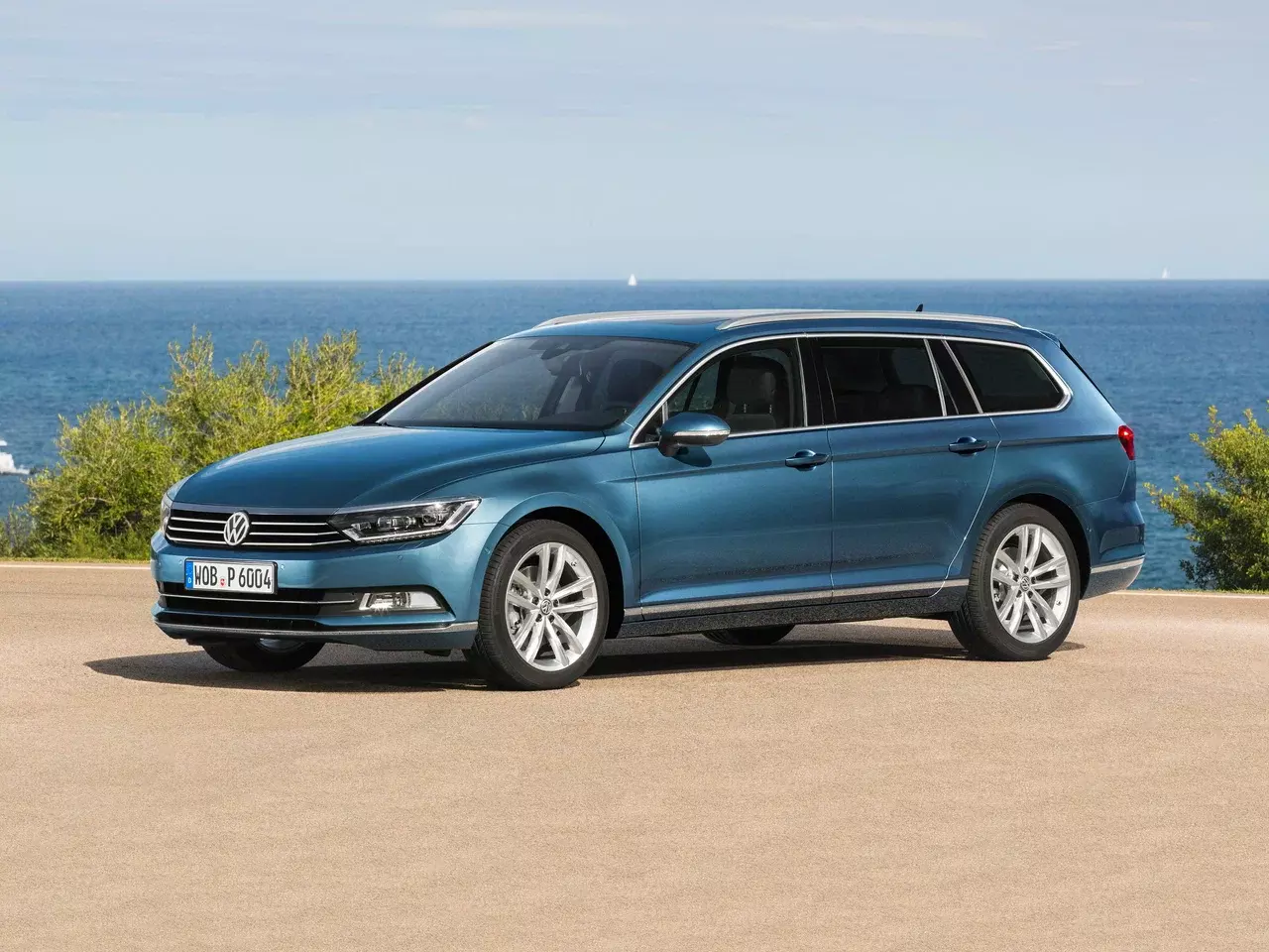 Чехлы на Volkswagen Passat 8 универсал 2014–2023 г.в. - купить в  интернет-магазине Shop-avtopilot.ru