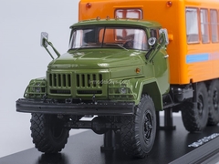 ZIL-131 shift work bus khaki-orange 1:43 Start Scale Models (SSM)