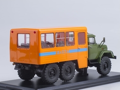 ZIL-131 shift work bus khaki-orange 1:43 Start Scale Models (SSM)