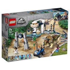 LEGO Jurassic World: Нападение трицератопса 75937