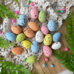 Пасхальный декор, Яйцо разноцветное из пенопласта, 3*4 см и 3,5*2,5 см, набор 20 шт.