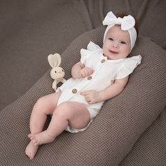 Боди с крылышками из муслина