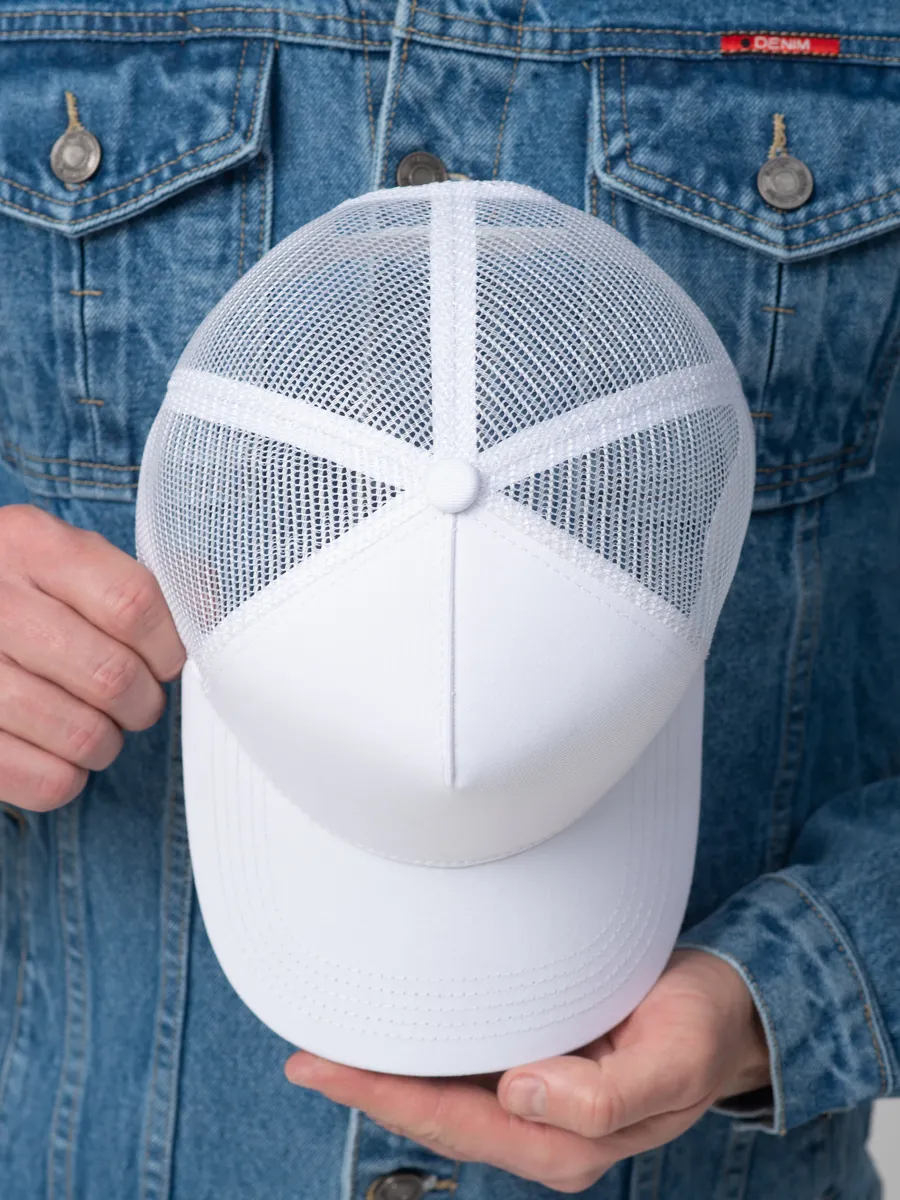 Бейсболка с сеткой летняя белая