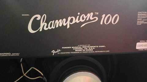 Комбоусилитель FENDER CHAMPION 100