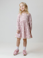 платье  для девочки  КР 5836/розовый лед,сердечки к599