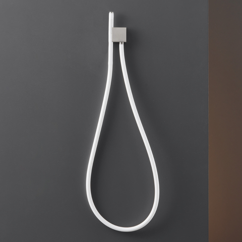 CEA Design SWI07SW Ручной душ из цветной силиконовой резины с кронштейном и водоподводом