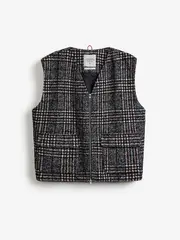 Твидовый жилет