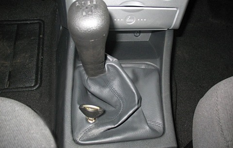 Гарант Консул 22201.R - KIA RIO (2009-2011) Гарант Консул 22201.R - KIA RIO (2009-2011)