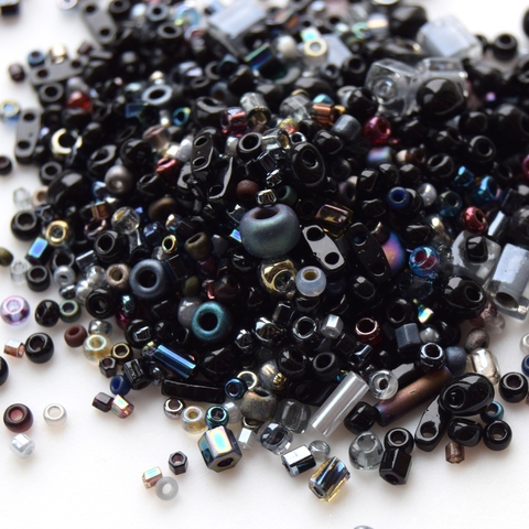 Бисер Mix-3121 черный