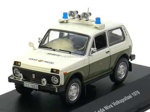 VAZ-2121 Niva Lada Volkspolizei Police DDR CCC074 IST Models 1:43