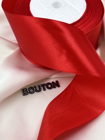 Атласная лента красная 5 см