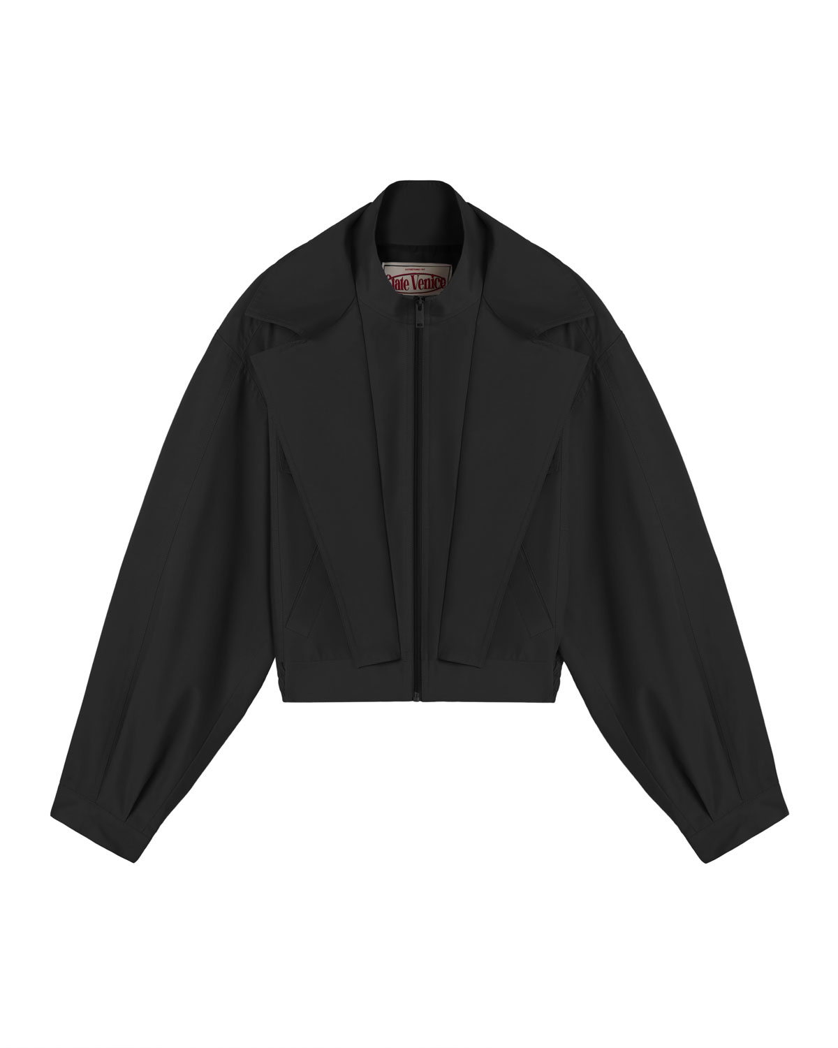 Куртка с объемными плечами