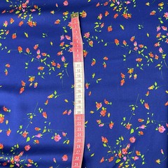 Ткань шелк атласный синий с  маленькими розами 1197