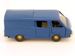 RAF-2203 A18 double cab 2909 conversions Agate Agat Mossar Tantal 1:43