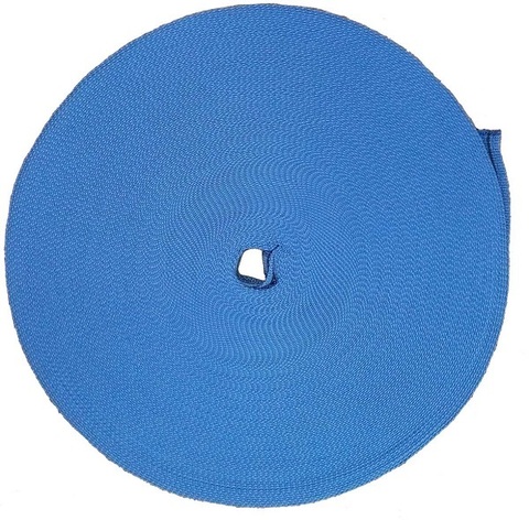 Стропа буксировочная (тёмно-синяя) 2,5т. 100м. ширина 35мм СЕРВИС КЛЮЧ (73771)