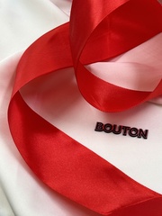 Атласная лента красная 5 см