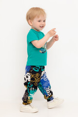 брюки  для мальчика  КР 400764/черный,яркое граффити к526