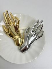 Стильная брошь РУКА (кисть) в стиле ZARA