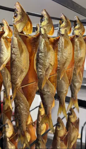 Омуль холодного копчения 100г шт.