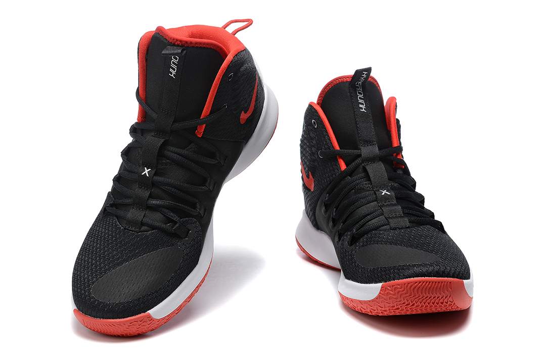 Nike hyperdunk x bred hotsell