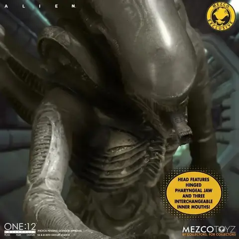 Фигурка Чужой Ксеноморф масштаб 1:12 Эксклюзивное Коллекционное Издание Mezco