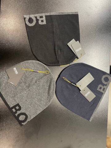 Шапка Hugo BOSS 612414bl