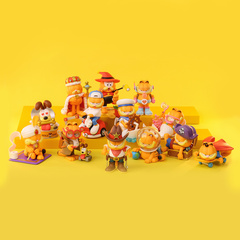 Случайная фигурка POP MART Garfield: Day Dream