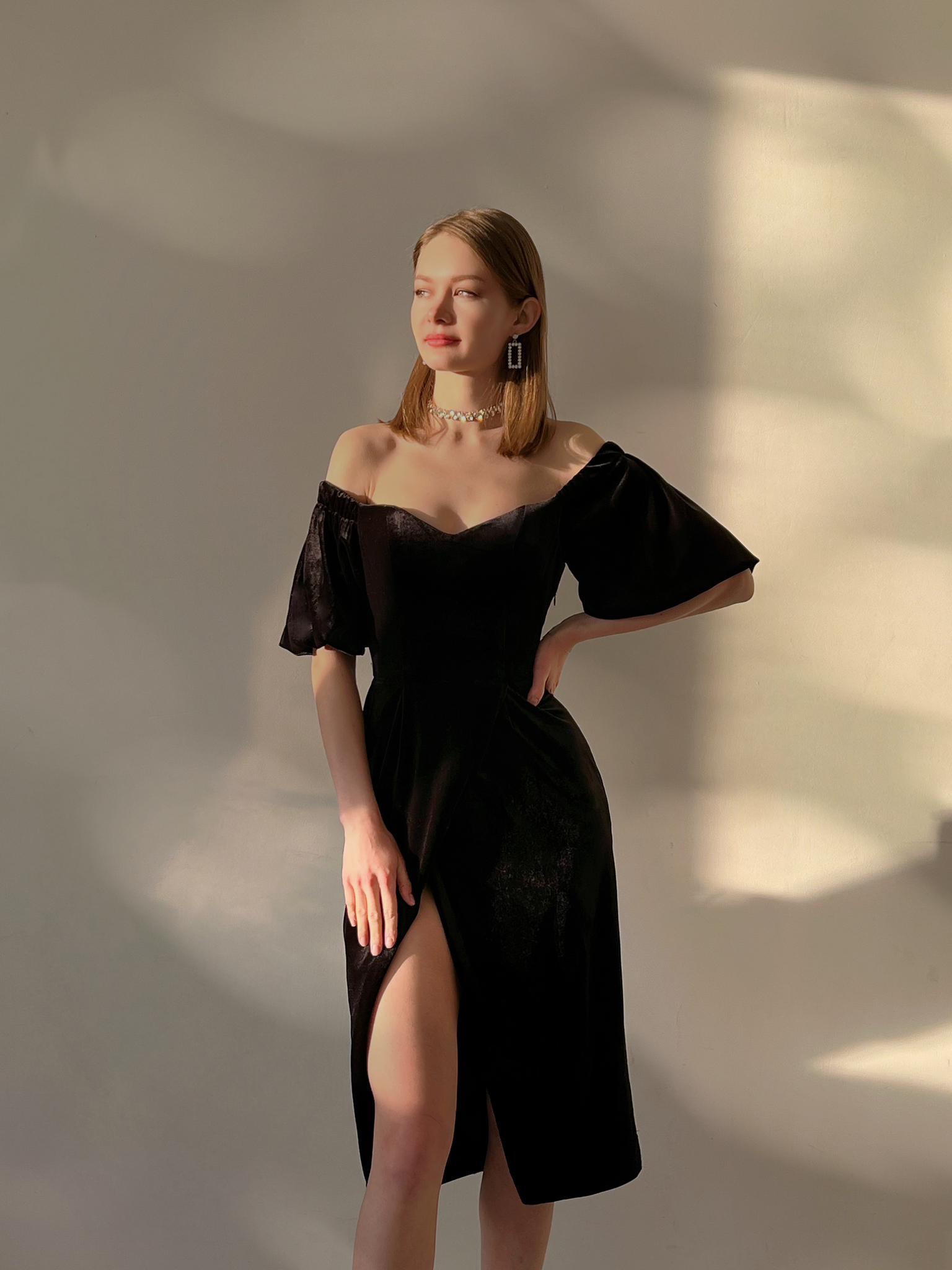 Черное платье с шифоновым лифом на запах - купить в Москве ◈ цена в интернет-магазине «L’Marka»
