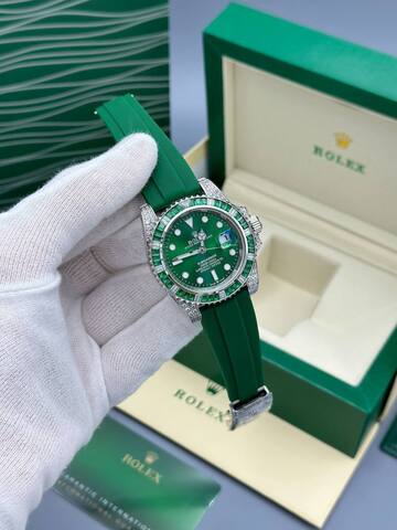 Часы ROLEX женские изумрудные