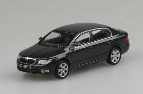 Skoda Superb II 2008 Mocca brown metallic Abrex 1:43