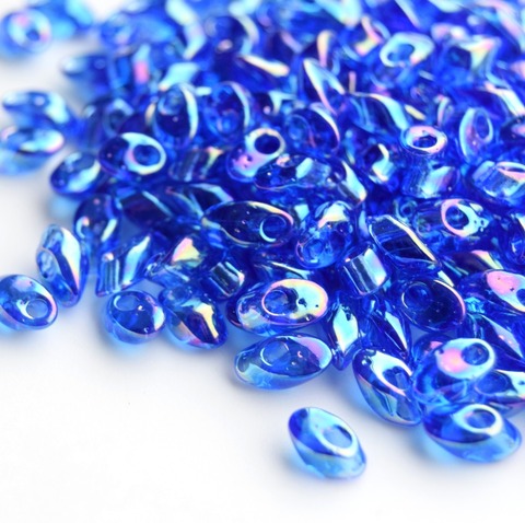 LMA-0261 Transparent Light Sapphire AB