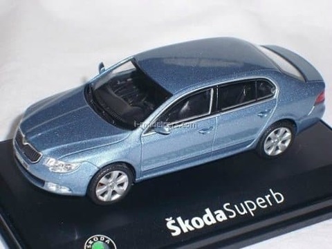 Skoda Superb II 2008 Satin gray Abrex 1:43