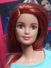 Барби в голубом топе. Безграничные движения - КОРОБКА ПОВРЕЖДЕНА