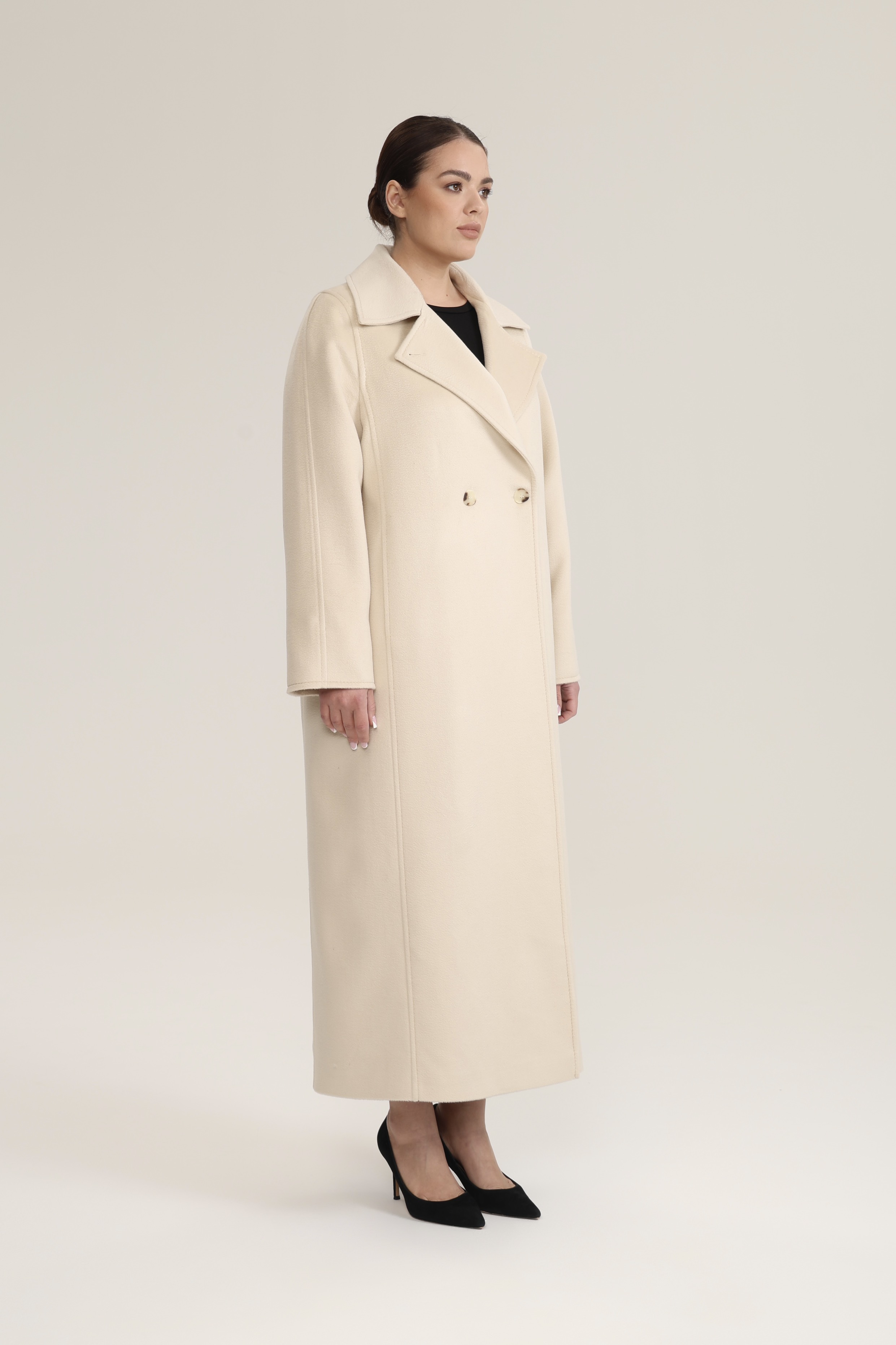 Пальто двубортное с отстрочкой, молочный