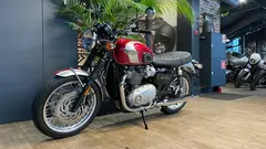 Triumph Boneville T120 Elvis Presley