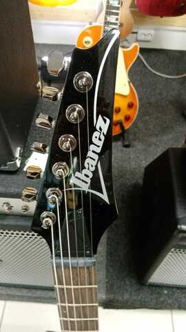 IBANEZ S521-BBS