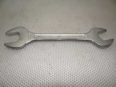 Ключ гаечный рожковый двухсторонний 27х30 CHROME VANADIUM