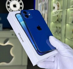iPhone 12, 256 ГБ б/у
