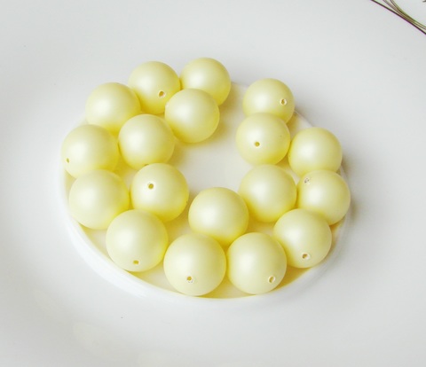 Жемчуг 5 мм Сваровски Pastel Yellow Pearl