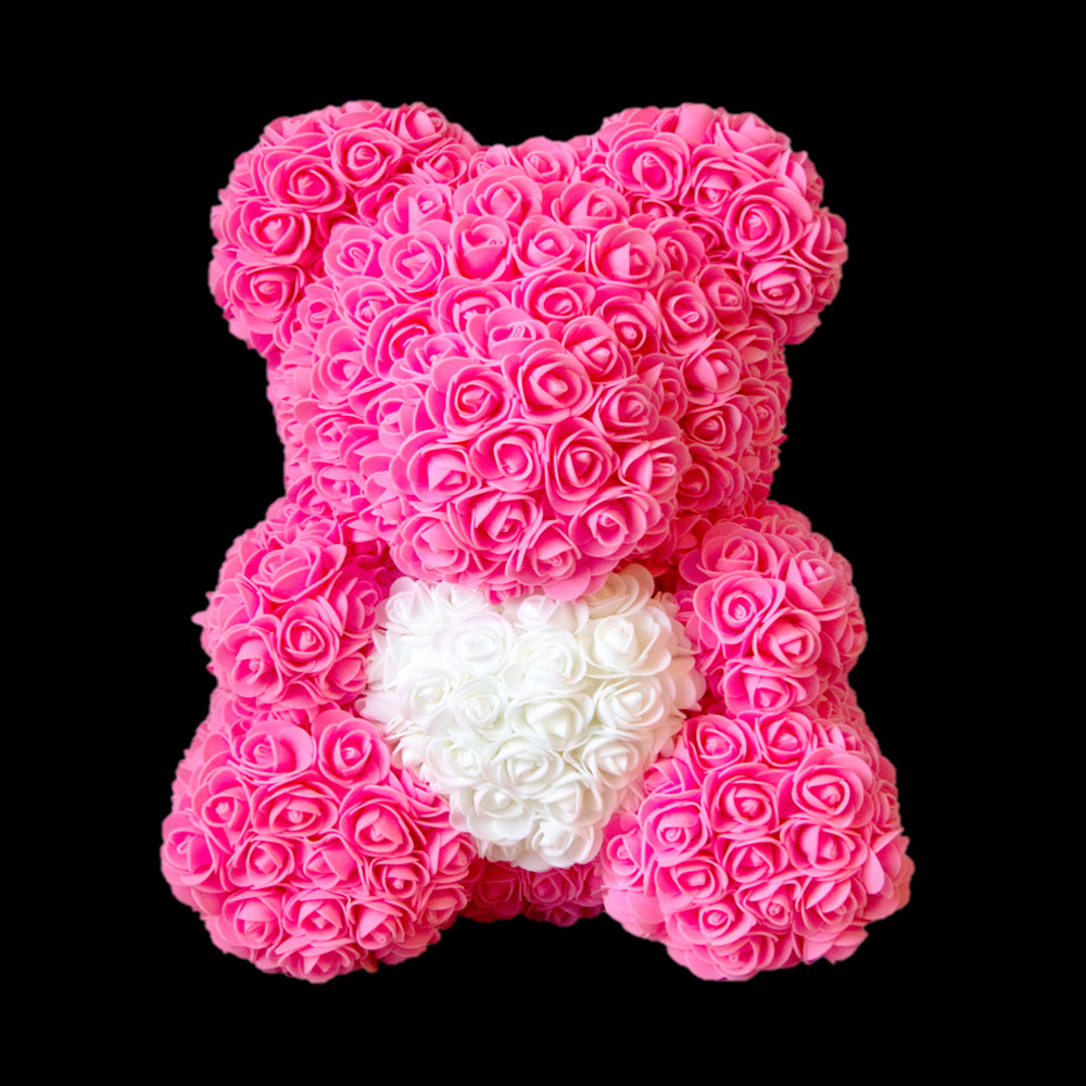 Медведь из розочек. Мишка из роз. Мишка из роз с сердцем. Мишка из роз розовый.