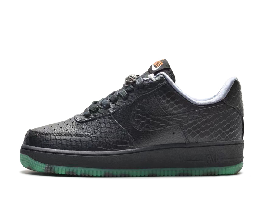 Nike air force 1 low croc white on sale